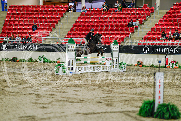 2025 - Haylee - Royal West - Friday October 17th - 03655