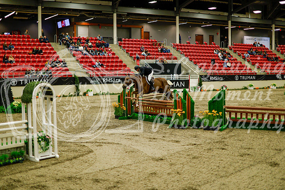 2025 - Haylee - Royal West - Saturday October 18th - 09189
