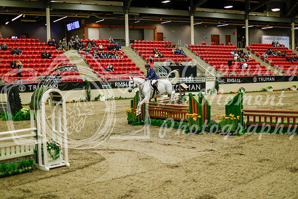 2025 - Haylee - Royal West - Saturday October 18th - 09141