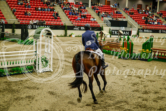 2025 - Haylee - Royal West - Saturday October 18th - 08676