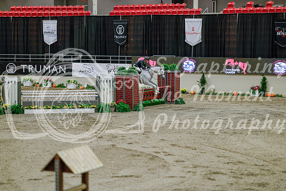 2025 - Haylee - Royal West - Monday October 20th - 06864