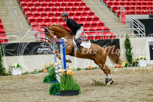 2025 - Haylee - Royal West - Friday October 24th - 00922