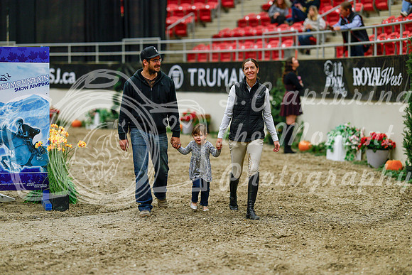2025 - Haylee - Royal West - Friday October 24th - 03810