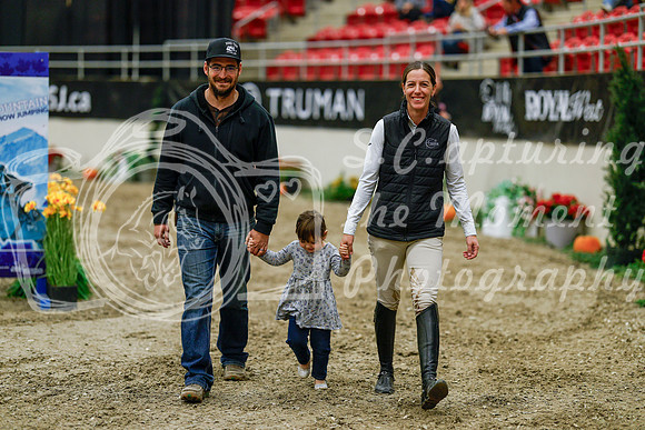 2025 - Haylee - Royal West - Friday October 24th - 03828