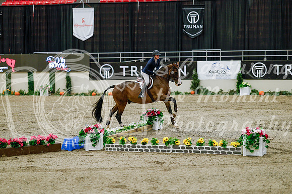 2025 - Haylee - Royal West - Friday October 24th - 08043