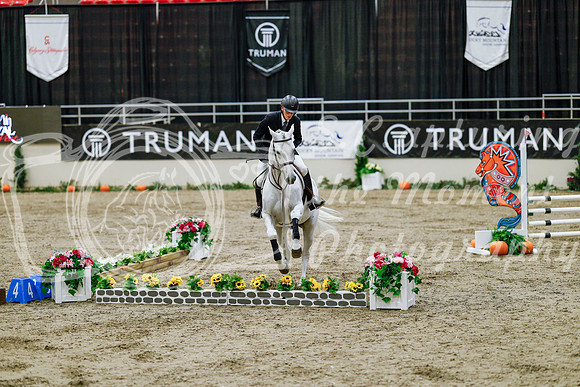 2025 - Haylee - Royal West - Friday October 24th - 06135