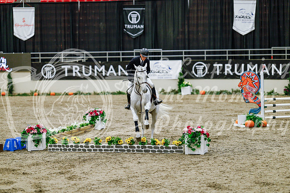 2025 - Haylee - Royal West - Friday October 24th - 06136