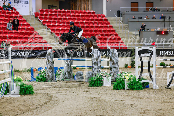 2025 - Haylee - Royal West - Saturday October 25th - 08674